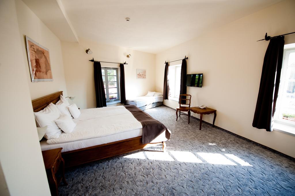 Malom Hotel Debrecen Værelse billede