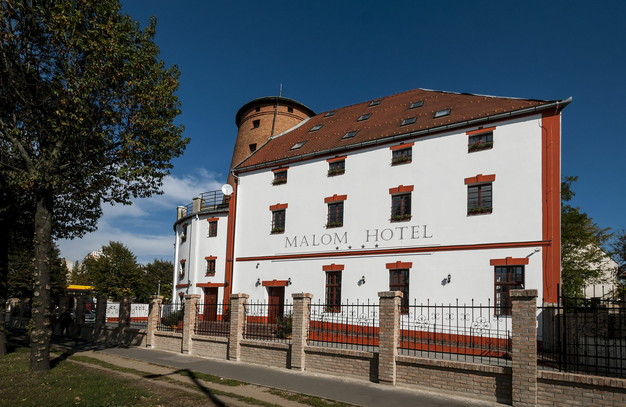 Malom Hotel Debrecen Eksteriør billede